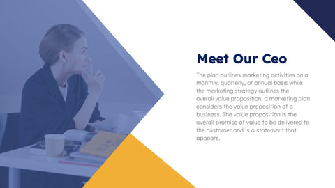 Real-Estate-Presentation-Templates Slides Real Estate Presentation Template S08242301 powerpoint-template keynote-template google-slides-template infographic-template